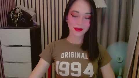 Snapshot of vivahotbabessandra chatting on April 23, 12:26 pm SANDRA GOING YOU online show from April 23, 12:26 pm