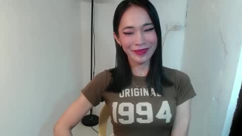 Snapshot of vivahotbabessandra chatting on May 20, 5:30 pm SANDRA GOING YOU online show from May 20, 5:30 pm