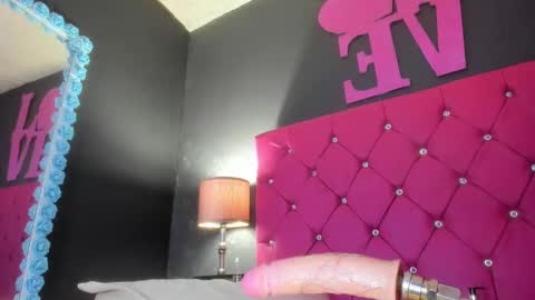 ANDREA online show from March 5, 2:23 pm