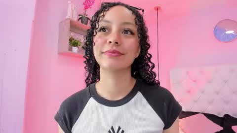 Vivi online show from October 26, 3:56 am