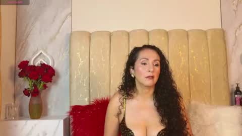 Snapshot of vivi_ruby chatting on July 10, 7:16 pm VIVIANA DOMINGUEZ online show from July 10, 7:16 pm