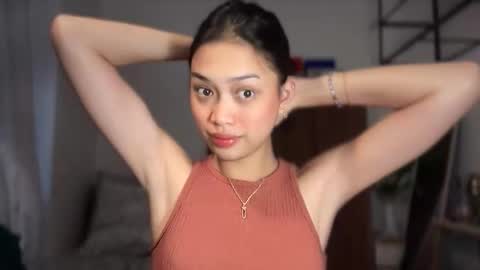 Vivian online show from February 15, 1:46 am