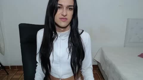 Snapshot of vivianalatin chatting on May 13, 10:23 am instagram Viviana73215 online show from May 13, 10:23 am