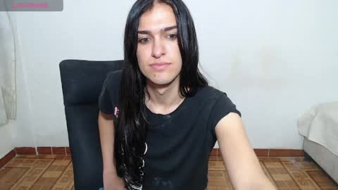 Snapshot of vivianalatin chatting on June 3, 12:08 pm instagram Viviana73215 online show from June 3, 12:08 pm
