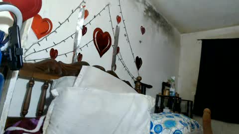 Snapshot of vivianmature1 chatting on June 24, 9:58 pm vivianmature1 online show from June 24, 9:58 pm