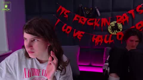 Snapshot of viviarangendy chatting on November 1, 10:39 am VIVIARAGENDY online show from November 1, 10:39 am