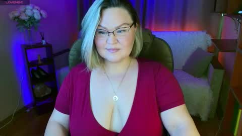 Vivien online show from October 17, 11:35 am