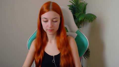 Vivien online show from March 2, 6:59 pm