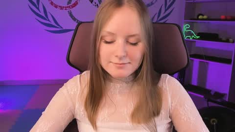 Vivien online show from February 6, 4:36 pm