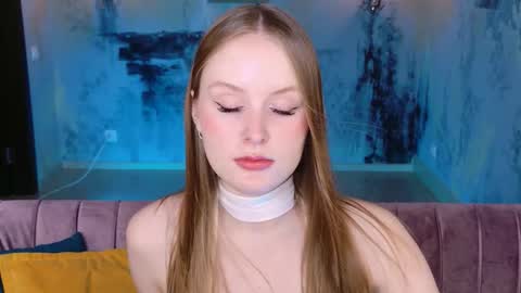 Vivien online show from November 5, 1:22 pm