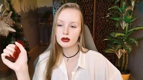 Vivien online show from January 15, 1:26 pm