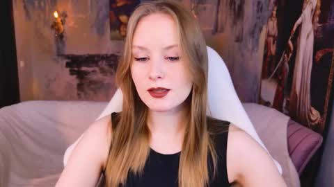 Vivien online show from March 22, 5:11 am