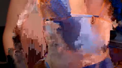 Snapshot of vivienneclement chatting on March 5, 10:43 pm Vivienne online show from March 5, 10:43 pm