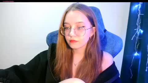 vivivivikkie online show from February 12, 10:27 pm