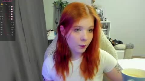 chatur babes online show from June 19, 8:23 pm