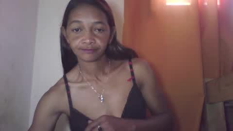 Snapshot of vixen_lina chatting on April 7, 7:31 am vixen_lina online show from April 7, 7:31 am