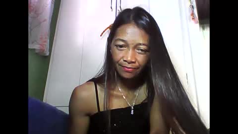 Snapshot of vixen_lina chatting on May 7, 6:52 am vixen_lina online show from May 7, 6:52 am