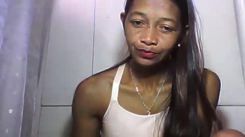 vixen_lina online show from June 23, 6:22 am