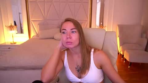 Ur Lady online show from July 16, 8:59 pm