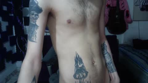 Snapshot of vl21cm chatting on February 3, 5:46 pm vl21cm online show from February 3, 5:46 pm