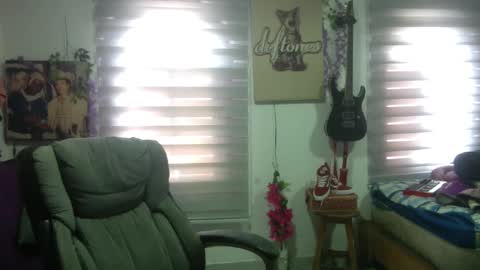 Snapshot of vl21cm chatting on September 13, 4:40 pm vl21cm online show from September 13, 4:40 pm