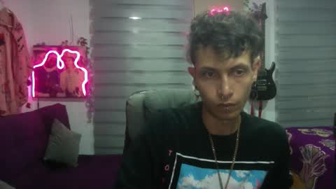 Snapshot of vl21cm chatting on September 17, 6:59 am vl21cm online show from September 17, 6:59 am