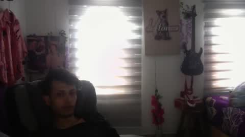 Snapshot of vl21cm chatting on September 19, 3:13 pm vl21cm online show from September 19, 3:13 pm