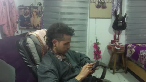 Snapshot of vl21cm chatting on September 24, 7:23 am vl21cm online show from September 24, 7:23 am