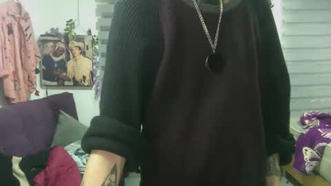 Snapshot of vl21cm chatting on November 16, 9:15 am vl21cm online show from November 16, 9:15 am