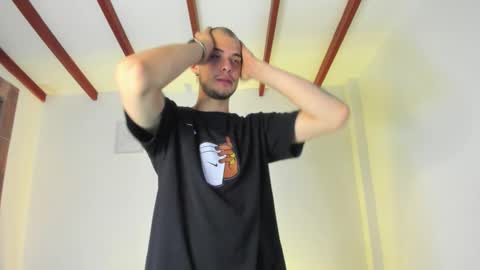 Snapshot of vlad__night chatting on February 17, 4:20 am Vlad online show from February 17, 4:20 am