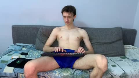 Snapshot of vlad_ggvldd chatting on May 28, 5:10 pm Vlad Dinovich online show from May 28, 5:10 pm
