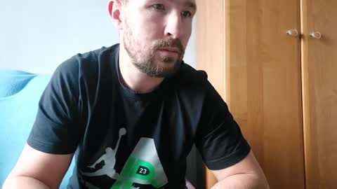 Snapshot of vladumyr chatting on June 14, 2:41 pm vladumyr online show from June 14, 2:41 pm