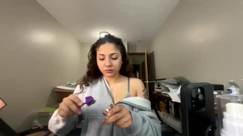 volentic online show from April 1, 1:12 pm