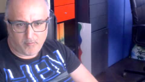 Snapshot of volpi72 chatting on June 22, 11:29 am volpi72 online show from June 22, 11:29 am