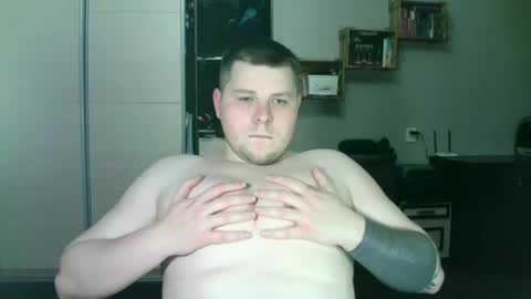 Snapshot of volshebnik_130 chatting on March 12, 7:06 pm Volshebnik1302 online show from March 12, 7:06 pm