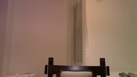 Snapshot of volve5 chatting on February 8, 7:50 pm volve5 online show from February 8, 7:50 pm