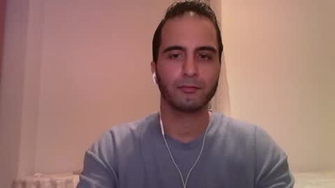 Snapshot of volve5 chatting on February 9, 6:45 pm volve5 online show from February 9, 6:45 pm