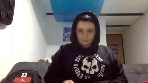 Snapshot of voodkha chatting on October 6, 1:36 am Danny and Ale online show from October 6, 1:36 am