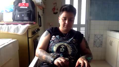 Snapshot of voodkha chatting on February 26, 6:07 pm Danny and Ale online show from February 26, 6:07 pm