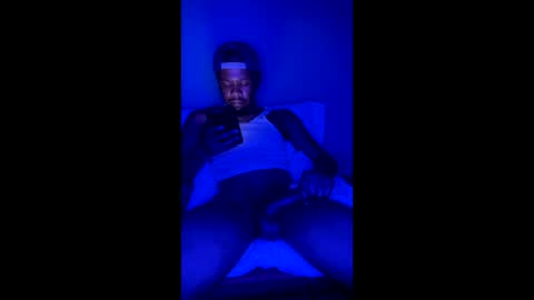 Snapshot of voodoodxck chatting on January 19, 10:39 am voodoodxck online show from January 19, 10:39 am