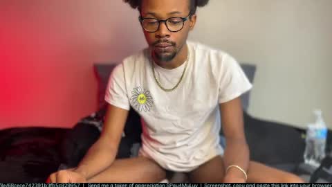 Snapshot of voodoodxck chatting on April 2, 9:45 pm voodoodxck online show from April 2, 9:45 pm