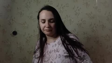 voulezvous_angel online show from April 14, 6:14 pm