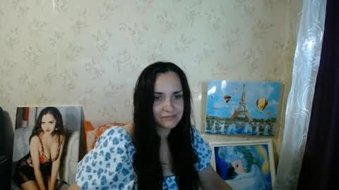Snapshot of voulezvous_angel chatting on May 28, 4:43 am voulezvous_angel online show from May 28, 4:43 am