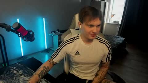 vova_belkin_2 online show from May 2, 3:39 pm