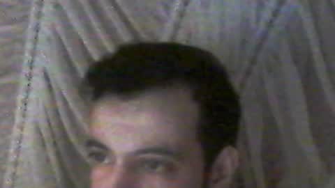 Snapshot of vredesbyrd5 chatting on December 10, 1:54 am VRED online show from December 10, 1:54 am