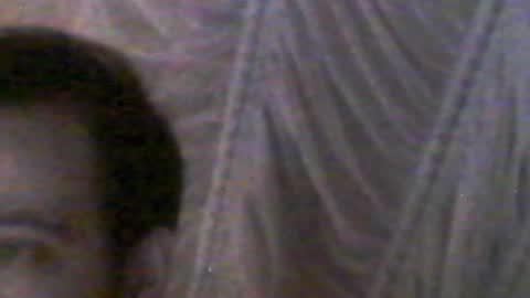 Snapshot of vredesbyrd5 chatting on January 4, 3:40 am VRED online show from January 4, 3:40 am