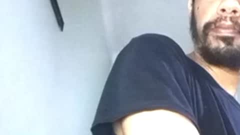 Snapshot of vredesbyrd5 chatting on October 16, 6:03 am VRED online show from October 16, 6:03 am