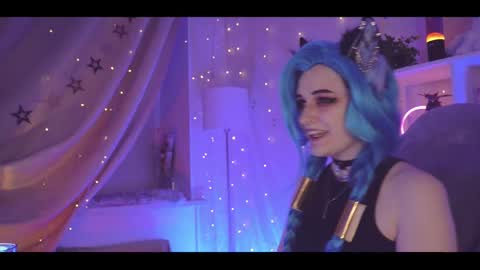 Snapshot of vronnier chatting on February 14, 6:51 pm vronnier online show from February 14, 6:51 pm