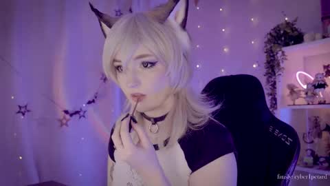 vronnier online show from December 19, 4:03 pm