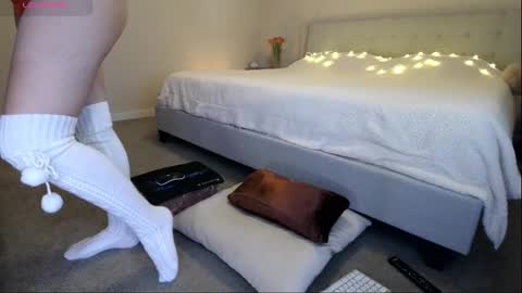 Snapshot of vsunshiny chatting on February 16, 7:49 pm Sunshiny online show from February 16, 7:49 pm